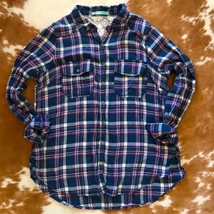 Maurices Long Sleeve button-up plaid shirt
